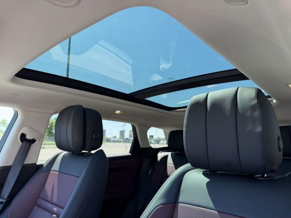 Land Rover Range Rover Evoque II Рестайлинг с пробегом 2025 года, цена 5 550 000 рублей, 25 км, внедорожник, Автокод Объявления