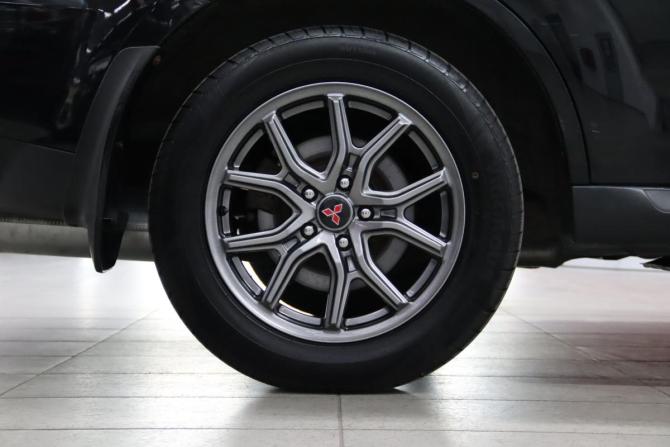 Mitsubishi Outlander II Рестайлинг с пробегом 2010 года, цена 895 170 рублей, 280565 км, внедорожник, Автокод Объявления