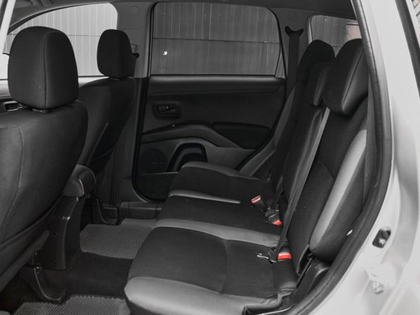Mitsubishi Outlander II Рестайлинг с пробегом 2009 года, цена 1 080 000 рублей, 209427 км, внедорожник, Автокод Объявления
