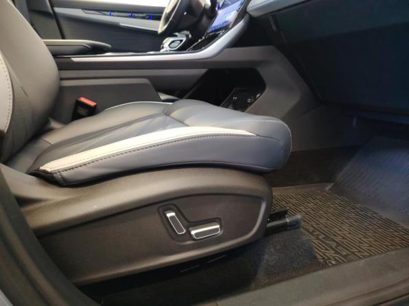 Geely Atlas II с пробегом 2024 года, цена 2 802 000 рублей, 30522 км, внедорожник, Автокод Объявления