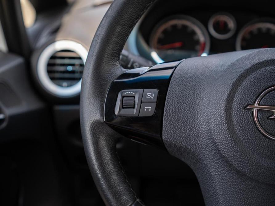 Opel Corsa D Рестайлинг II Сочи  - изображение 15