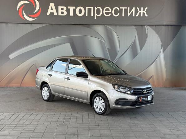 Lada (ВАЗ) Granta I Рестайлинг с пробегом 2019 года, цена 720 000 рублей, 43800 км, седан, Автокод Объявления