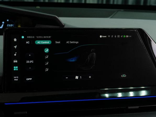 Changan UNI-V I с пробегом 2023 года, цена 2 099 000 рублей, 82914 км, лифтбек, Автокод Объявления