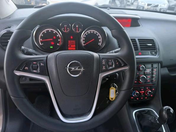 Opel Meriva B с пробегом 2012 года, цена 997 707 рублей, 62923 км, компактвэн, Автокод Объявления