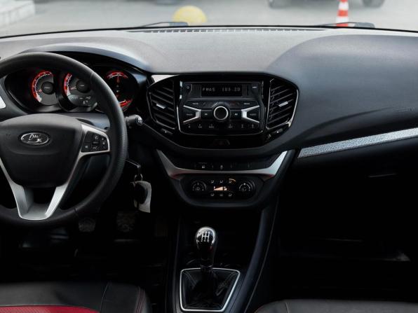Lada (ВАЗ) Vesta I с пробегом 2019 года, цена 1 199 000 рублей, 74737 км, универсал, Автокод Объявления