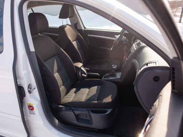Skoda Octavia II (A5) Рестайлинг с пробегом 2011 года, цена 665 000 рублей, 249011 км, лифтбек, Автокод Объявления