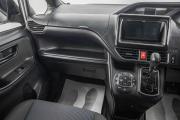 Toyota Voxy III (R80) Рестайлинг Барнаул  - изображение 46