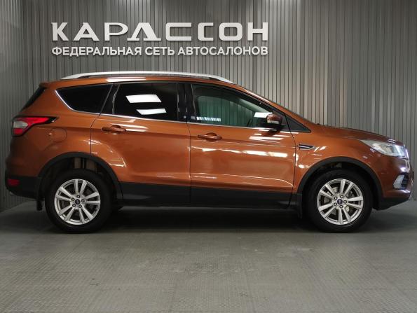 Ford Kuga II Рестайлинг с пробегом 2018 года, цена 1 890 000 рублей, 73150 км, внедорожник, Автокод Объявления