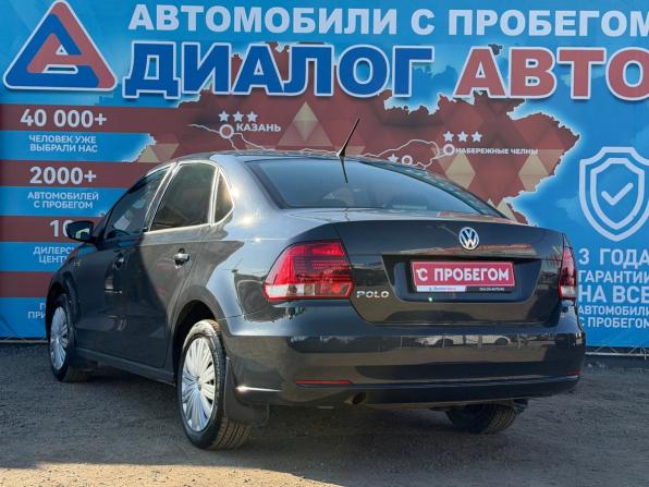 Volkswagen Polo V Рестайлинг с пробегом 2016 года, цена 920 000 рублей, 66900 км, седан, Автокод Объявления