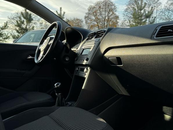 Volkswagen Polo V с пробегом 2013 года, цена 910 000 рублей, 80567 км, седан, Автокод Объявления