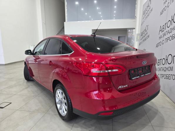 Ford Focus III Рестайлинг с пробегом 2016 года, цена 1 099 000 рублей, 135000 км, седан, Автокод Объявления