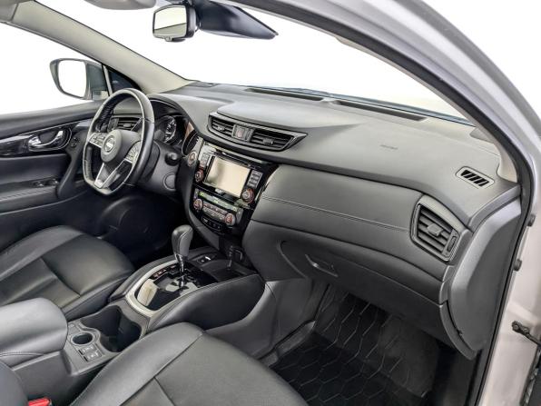 Nissan Qashqai II Рестайлинг с пробегом 2019 года, цена 1 715 000 рублей, 123813 км, внедорожник, Автокод Объявления