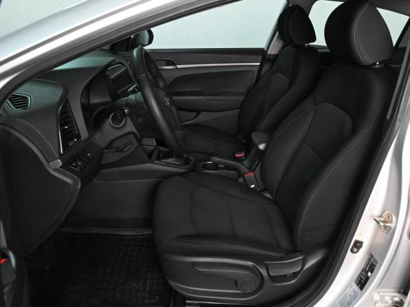 Hyundai Elantra VI (AD) с пробегом 2017 года, цена 1 349 000 рублей, 193440 км, седан, Автокод Объявления