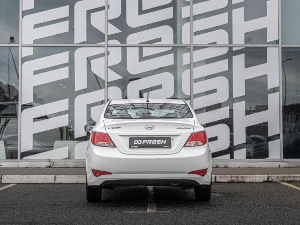 Hyundai Solaris I Рестайлинг с пробегом 2015 года, цена 880 000 рублей, 119386 км, седан, Автокод Объявления