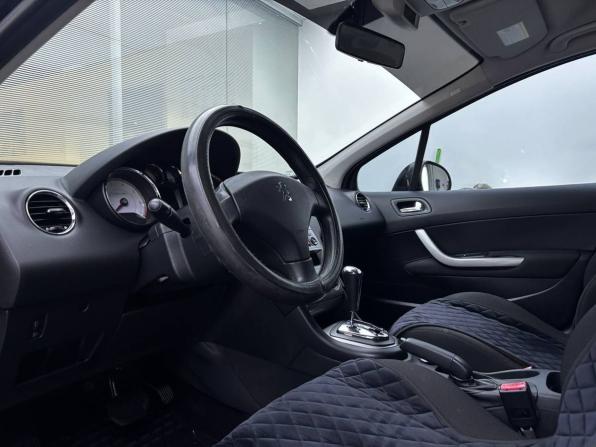 Peugeot 308 I с пробегом 2009 года, цена 499 000 рублей, 110330 км, хэтчбек, Автокод Объявления
