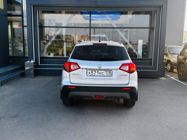 Suzuki Vitara II с пробегом 2017 года, цена 1 580 000 рублей, 100475 км, внедорожник, Автокод Объявления
