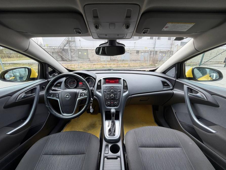 Opel Astra J Рестайлинг Санкт-Петербург  - изображение 8