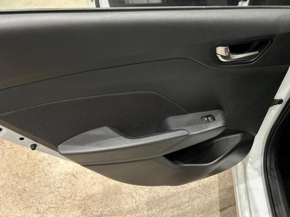 Hyundai Solaris II с пробегом 2020 года, цена 1 299 000 рублей, 106700 км, седан, Автокод Объявления