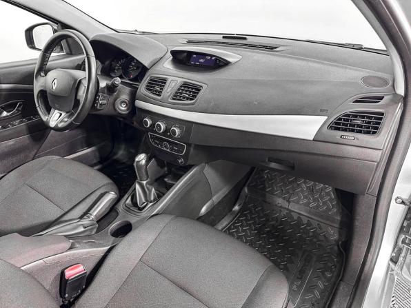 Renault Fluence I с пробегом 2012 года, цена 692 000 рублей, 134644 км, седан, Автокод Объявления