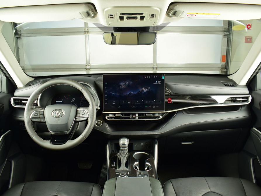 Toyota Highlander IV (XU70) Кемерово  - изображение 11
