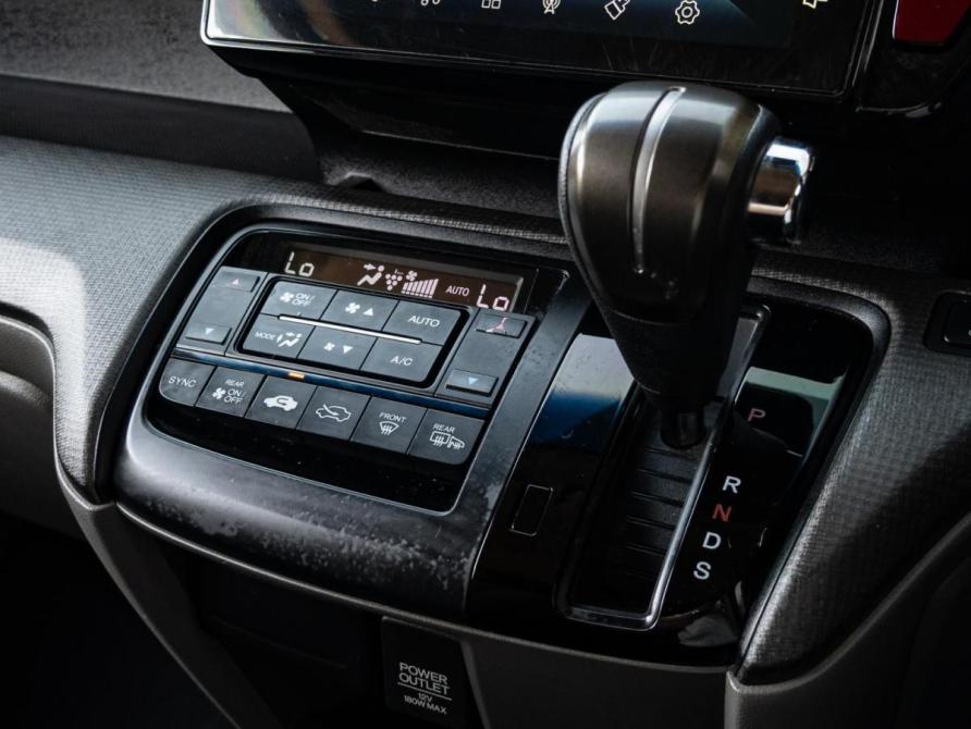 Honda Stepwgn V Краснодар  - изображение 16