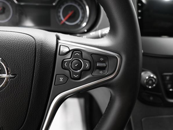 Opel Insignia I Рестайлинг с пробегом 2014 года, цена 1 125 000 рублей, 157158 км, седан, Автокод Объявления
