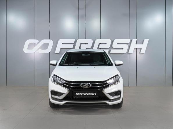 Lada (ВАЗ) Vesta I Рестайлинг (NG) с пробегом 2023 года, цена 1 289 000 рублей, 44921 км, седан, Автокод Объявления