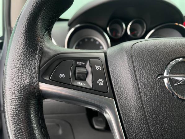 Opel Mokka I с пробегом 2013 года, цена 804 000 рублей, 199173 км, внедорожник, Автокод Объявления