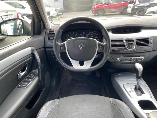 Renault Laguna III с пробегом 2008 года, цена 749 000 рублей, 136820 км, лифтбек, Автокод Объявления