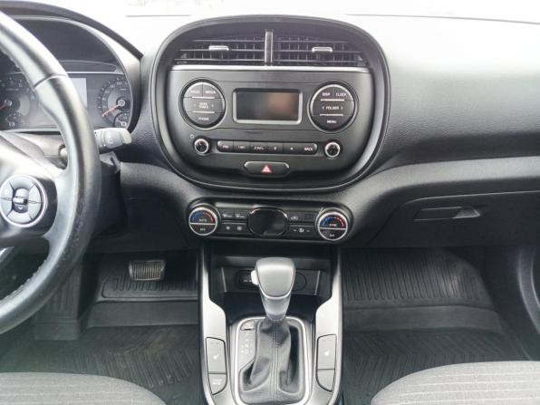 Kia Soul III Рестайлинг с пробегом 2022 года, цена 2 395 000 рублей, 62689 км, хэтчбек, Автокод Объявления