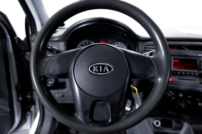 Kia Rio II Рестайлинг с пробегом 2010 года, цена 499 000 рублей, 205975 км, седан, Автокод Объявления