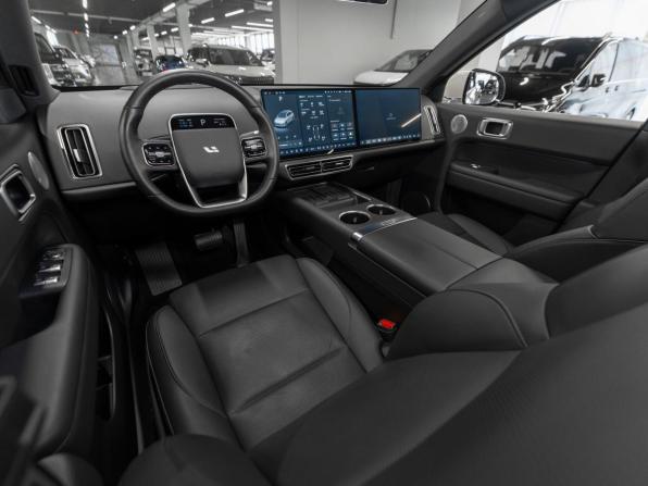 Li Auto (Lixiang) L6 с пробегом 2024 года, цена 5 440 000 рублей, 48096 км, внедорожник, Автокод Объявления