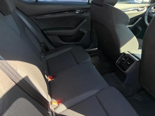 Skoda Octavia IV (A8) с пробегом 2021 года, цена 2 549 000 рублей, 20957 км, лифтбек, Автокод Объявления