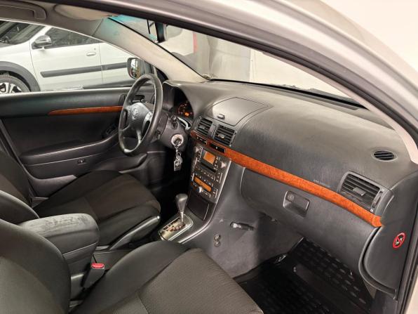 Toyota Avensis II Рестайлинг с пробегом 2008 года, цена 670 000 рублей, 384179 км, универсал, Автокод Объявления