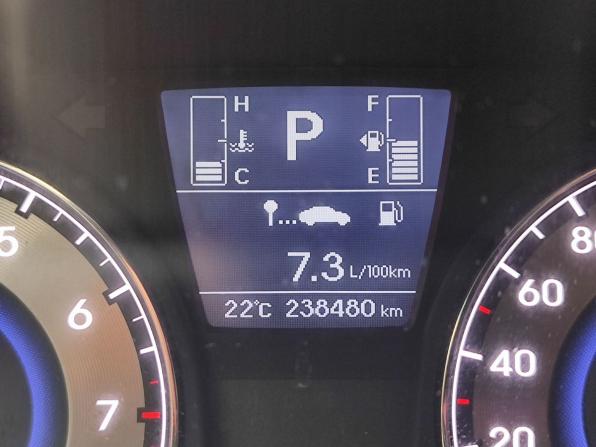 Hyundai Solaris I Рестайлинг с пробегом 2016 года, цена 899 000 рублей, 238479 км, седан, Автокод Объявления