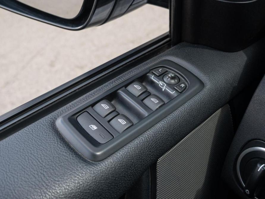 Land Rover Discovery IV Рестайлинг Краснодар  - изображение 25