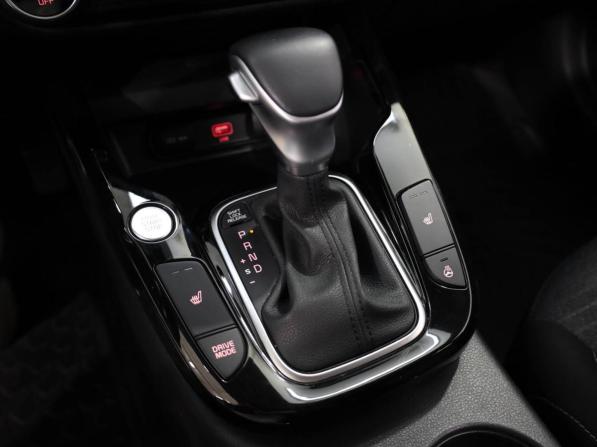 Kia Soul III с пробегом 2021 года, цена 2 460 000 рублей, 27645 км, хэтчбек, Автокод Объявления