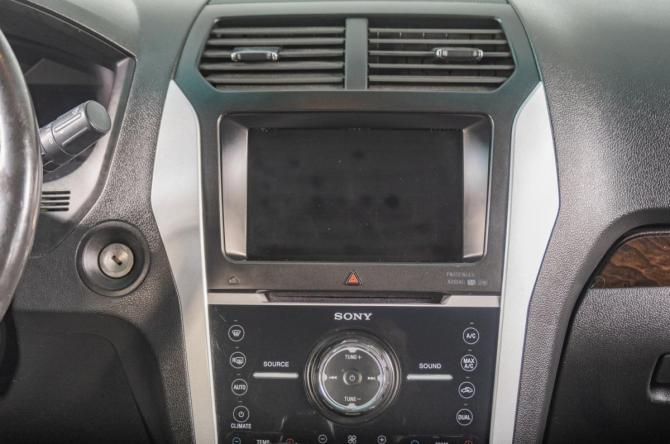 Ford Explorer V с пробегом 2014 года, цена 1 749 000 рублей, 208000 км, внедорожник, Автокод Объявления