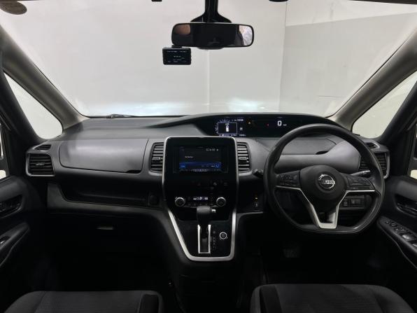 Nissan Serena V (C27) с пробегом 2018 года, цена 1 899 000 рублей, 133000 км, минивэн, Автокод Объявления
