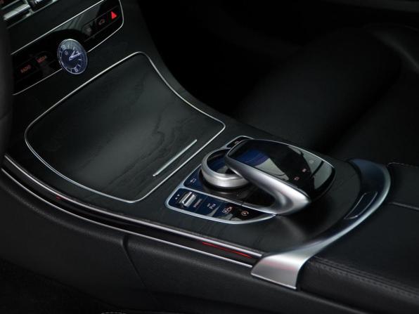 Mercedes-Benz C-Класс IV (W205) Рестайлинг с пробегом 2018 года, цена 3 150 000 рублей, 161959 км, седан, Автокод Объявления