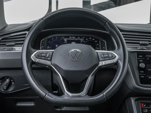 Volkswagen Tiguan II Рестайлинг с пробегом 2021 года, цена 3 099 000 рублей, 90364 км, внедорожник, Автокод Объявления