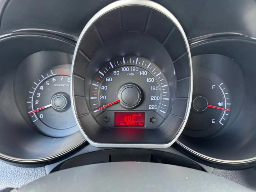 Kia Rio III Альметьевск  - изображение 8