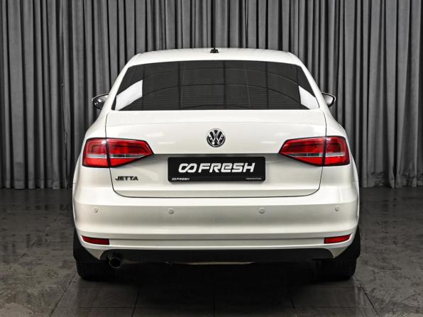 Volkswagen Jetta VI Рестайлинг с пробегом 2015 года, цена 1 025 000 рублей, 58755 км, седан, Автокод Объявления