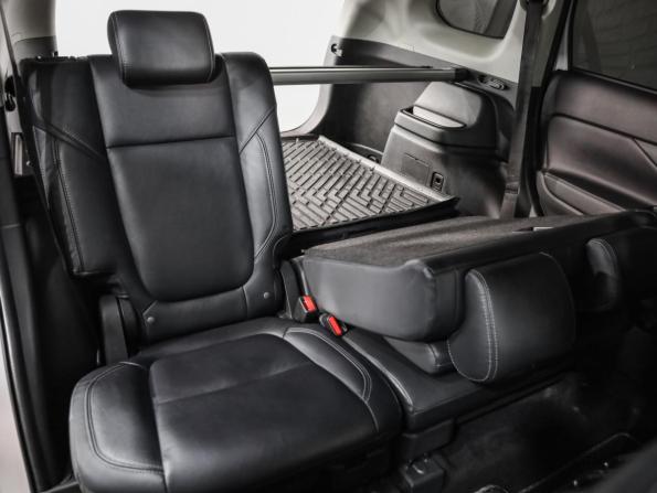Mitsubishi Outlander III Рестайлинг 3 с пробегом 2020 года, цена 2 049 000 рублей, 197340 км, внедорожник, Автокод Объявления