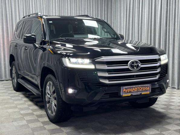Toyota Land Cruiser 300 Series с пробегом 2022 года, цена 10 500 000 рублей, 64826 км, внедорожник, Автокод Объявления