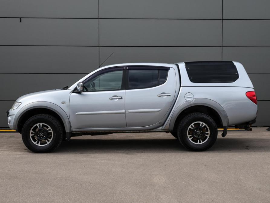 Mitsubishi L200 IV Москва  - изображение 9