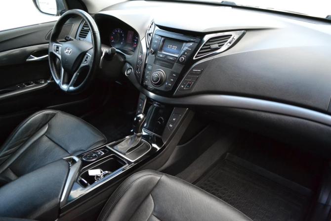 Hyundai i40 I Рестайлинг с пробегом 2017 года, цена 1 450 000 рублей, 159230 км, седан, Автокод Объявления