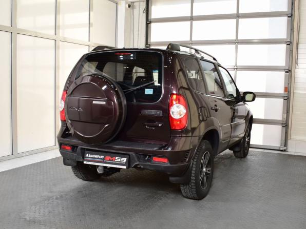 Chevrolet Niva I Рестайлинг с пробегом 2011 года, цена 425 999 рублей, 143524 км, внедорожник, Автокод Объявления