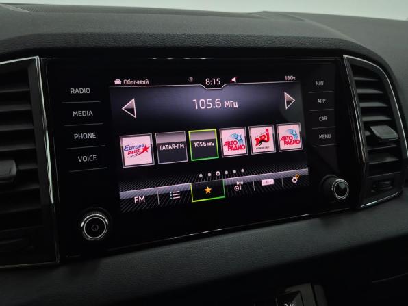 Skoda Karoq I с пробегом 2021 года, цена 2 390 000 рублей, 72957 км, внедорожник, Автокод Объявления