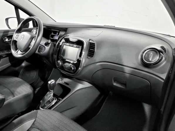 Renault Kaptur I с пробегом 2016 года, цена 1 220 000 рублей, 213372 км, внедорожник, Автокод Объявления